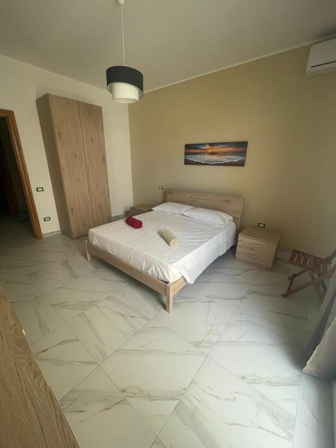 Camere Lorenzo Porto Cesareo Luaran gambar