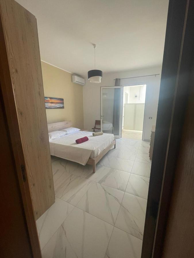 Camere Lorenzo Porto Cesareo Luaran gambar