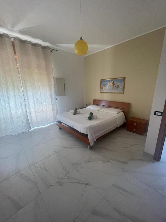 Camere Lorenzo Porto Cesareo Luaran gambar